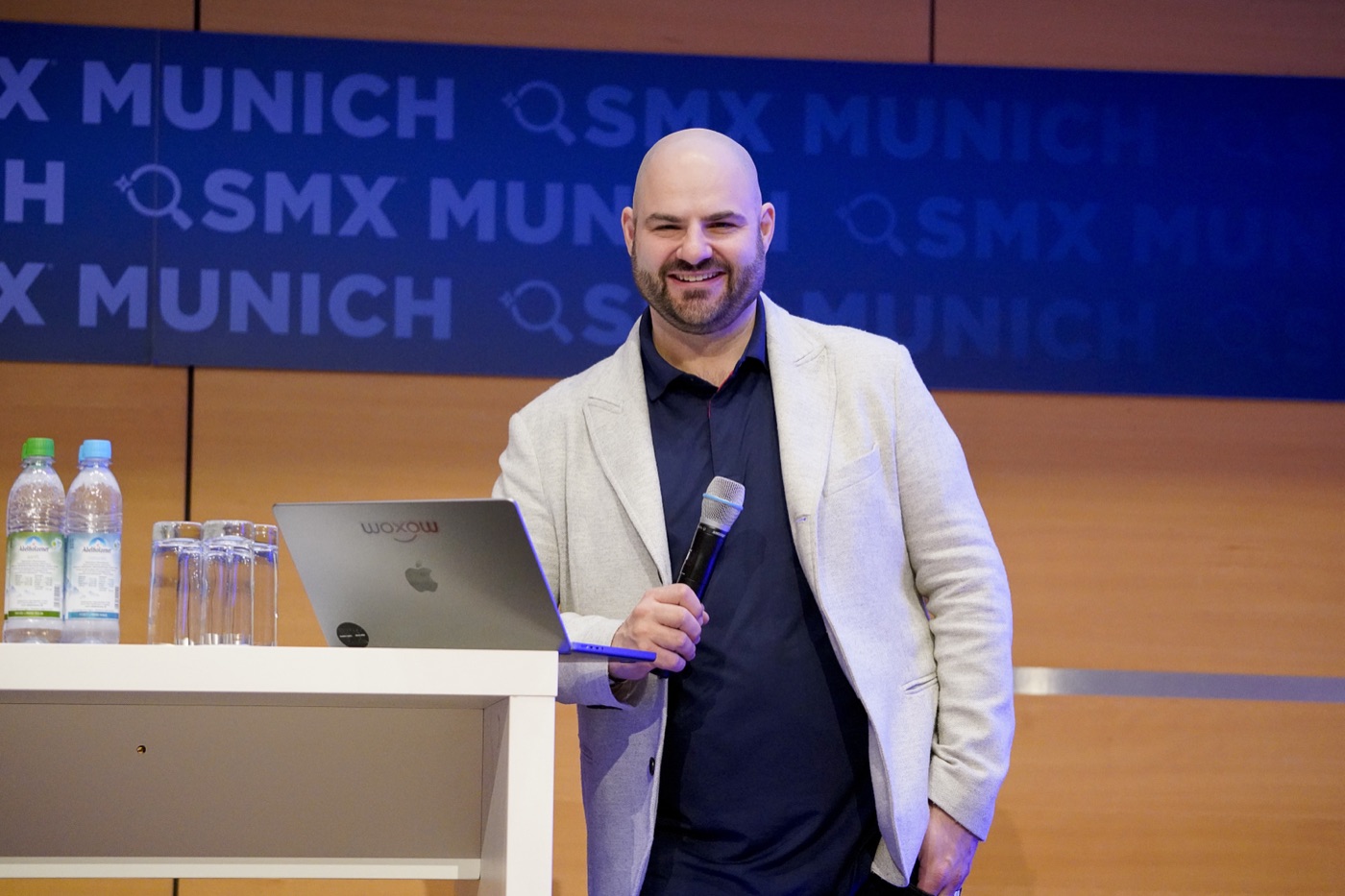 Timon Hartung bei SMX Munich